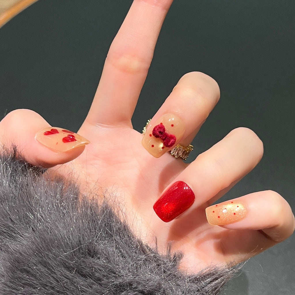 Siopsrl | Festively Themed Press-On Nail Art Set Siopsrl