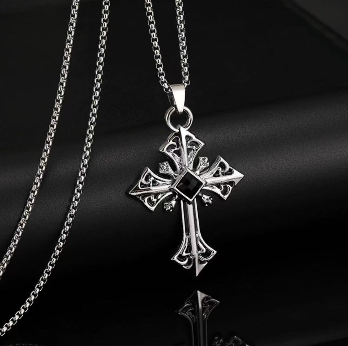 Siopsrl | Gothic Cross Pendant Necklace Siopsrl