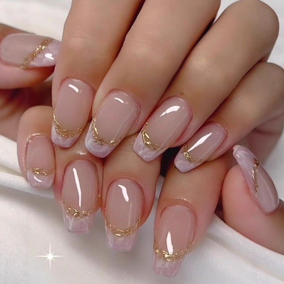Siopsrl | Creative Nail Art with Exotic Leaf Design Siopsrl