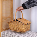 Basket with lid