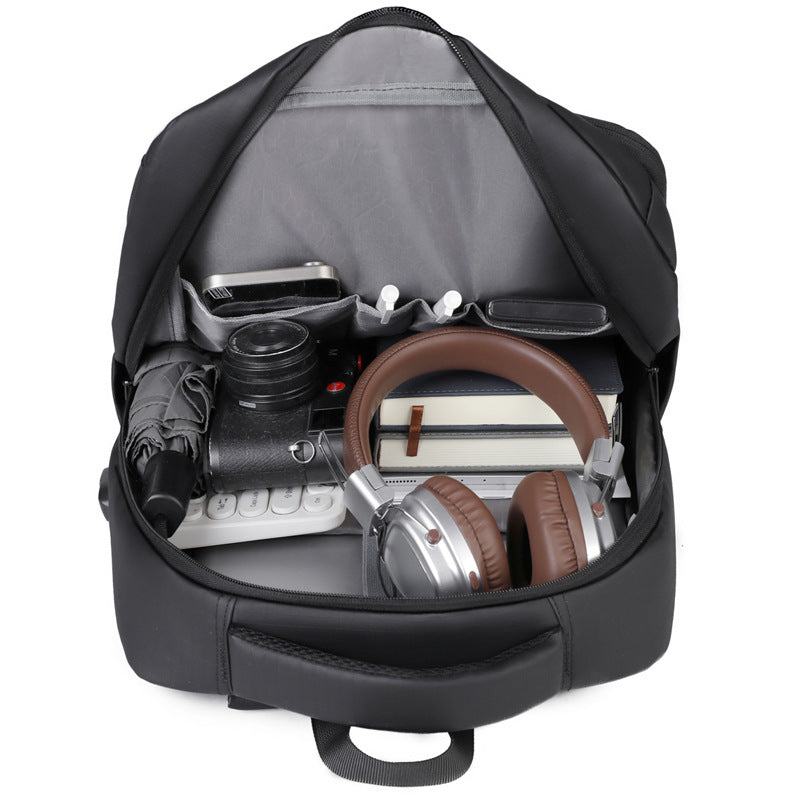 Siopsrl | Stylish business backpack with protective compartments and ergonomic carrying system Siopsrl