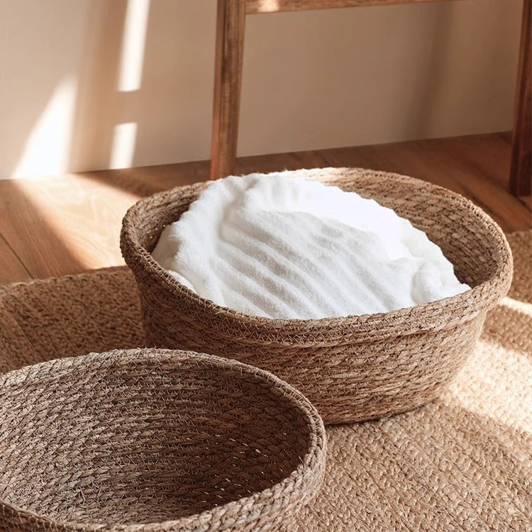 Handcrafted storage basket made of natural materials Siopsrl