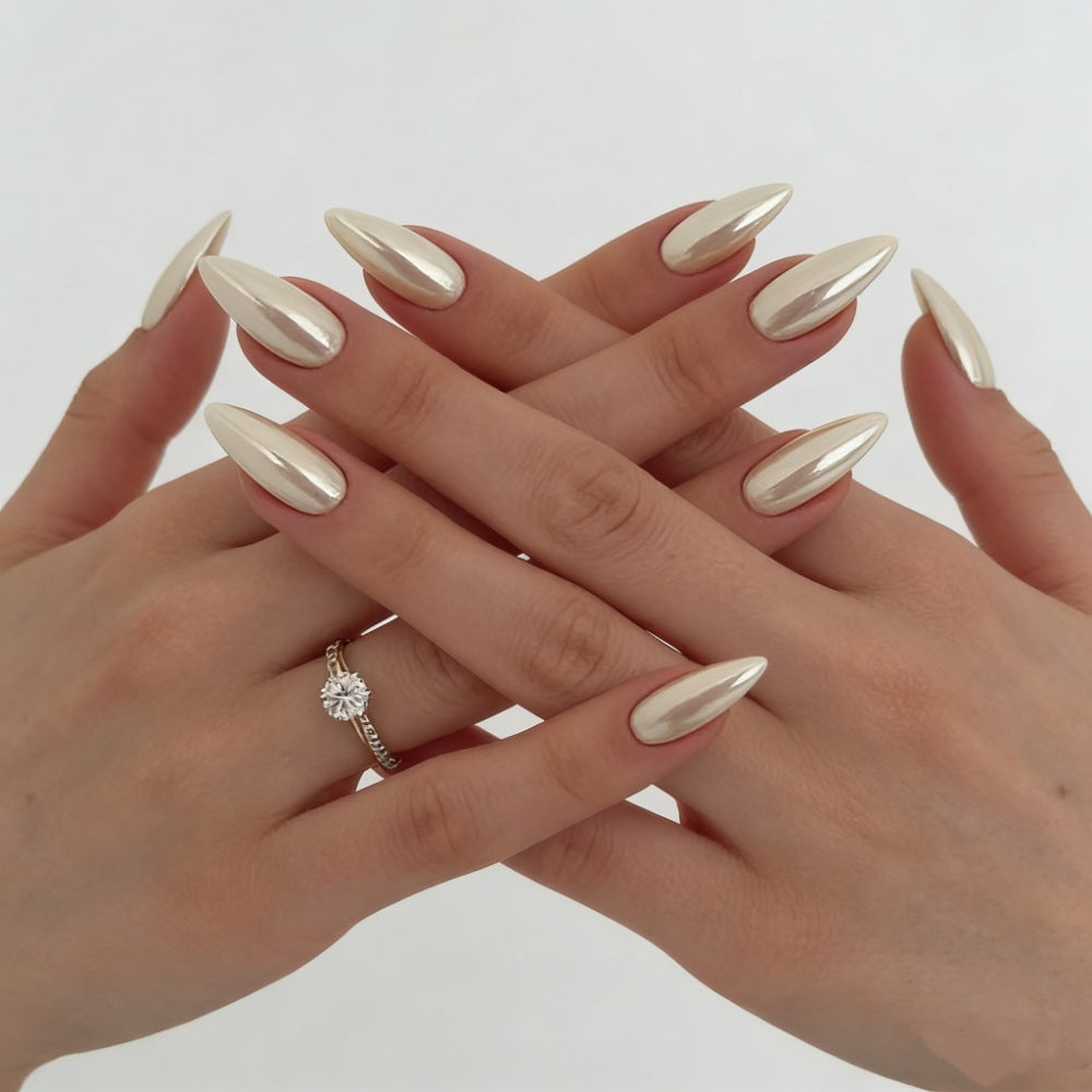 Siopsrl | Elegant Artificial Nails In High-Gloss Finish Siopsrl