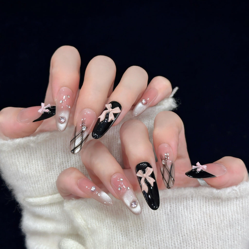 Siopsrl | Artificial nail tips with elegant bows and glitter details Siopsrl