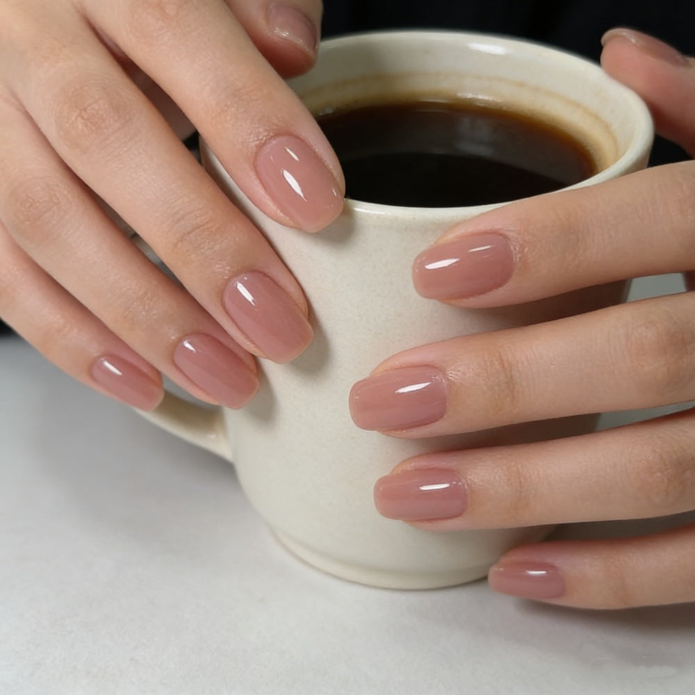 Siopsrl | Artificial nails in elegant, natural style Siopsrl
