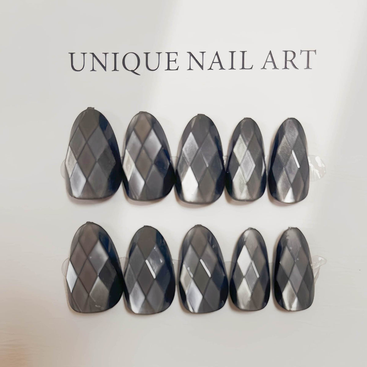Siopsrl | Artistic Diamond-Pattern Press-On Nails Siopsrl