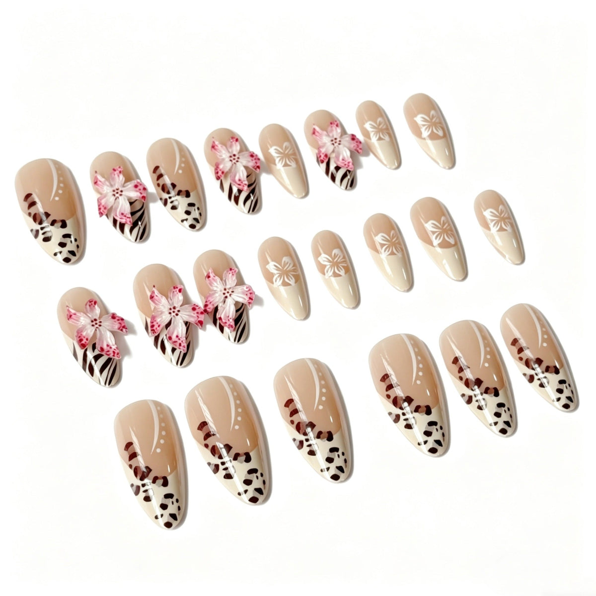 Siopsrl | Artificial nails with floral design and elegant lace look Siopsrl