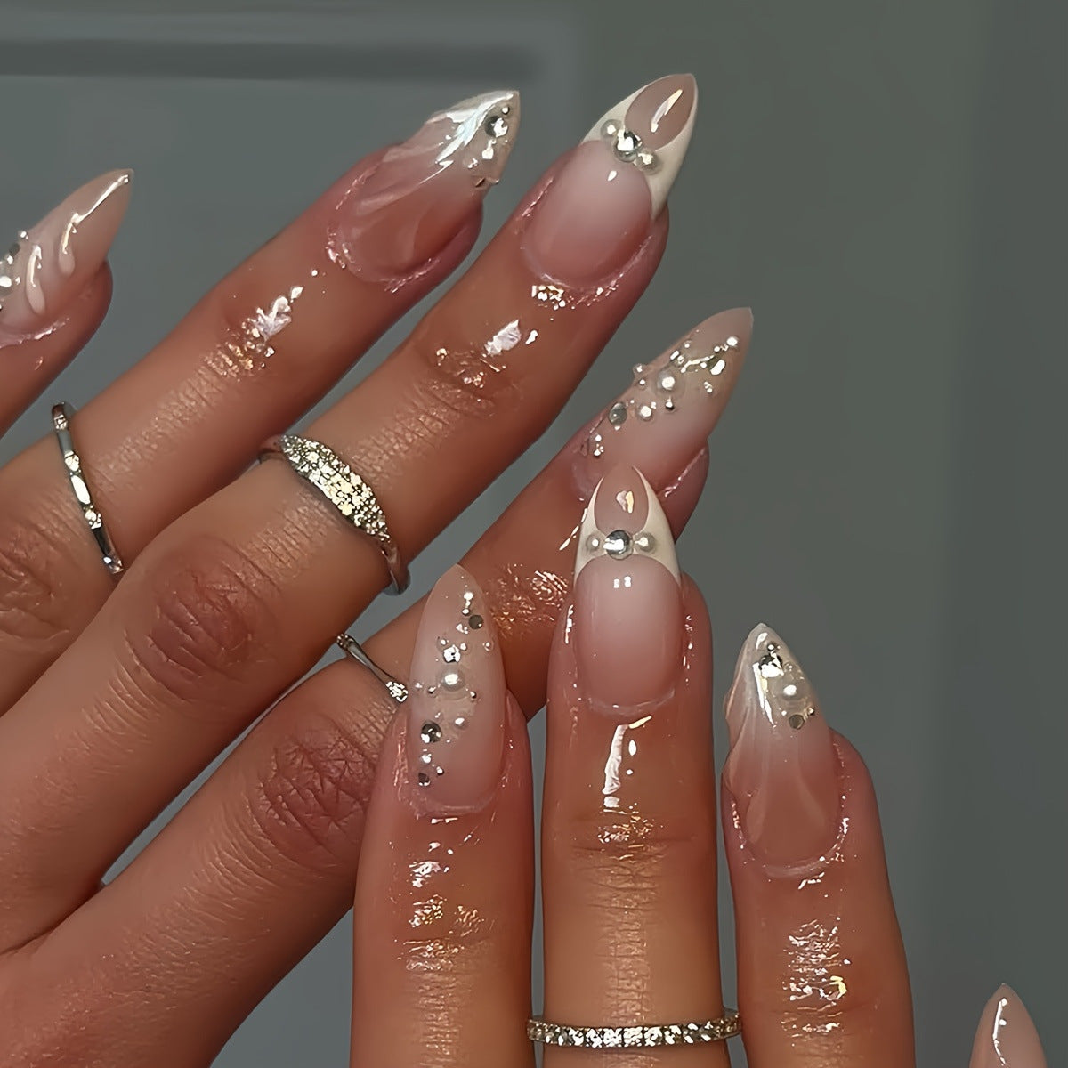 Siopsrl | Premium Rhinestone-Embellished Stiletto Press-On Nails Siopsrl