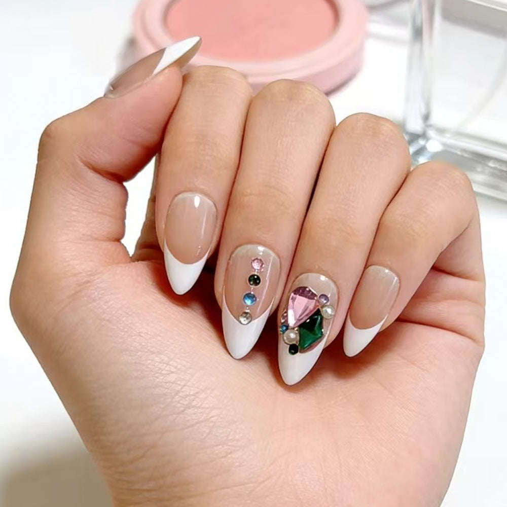 Siopsrl | Spring-like nail art with flower appliqués Siopsrl