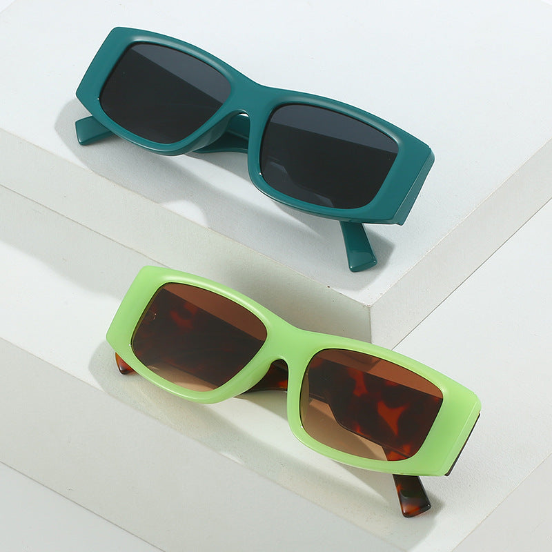 Siopsrl | Chunky Retro-Inspired Square Sunglasses Siopsrl