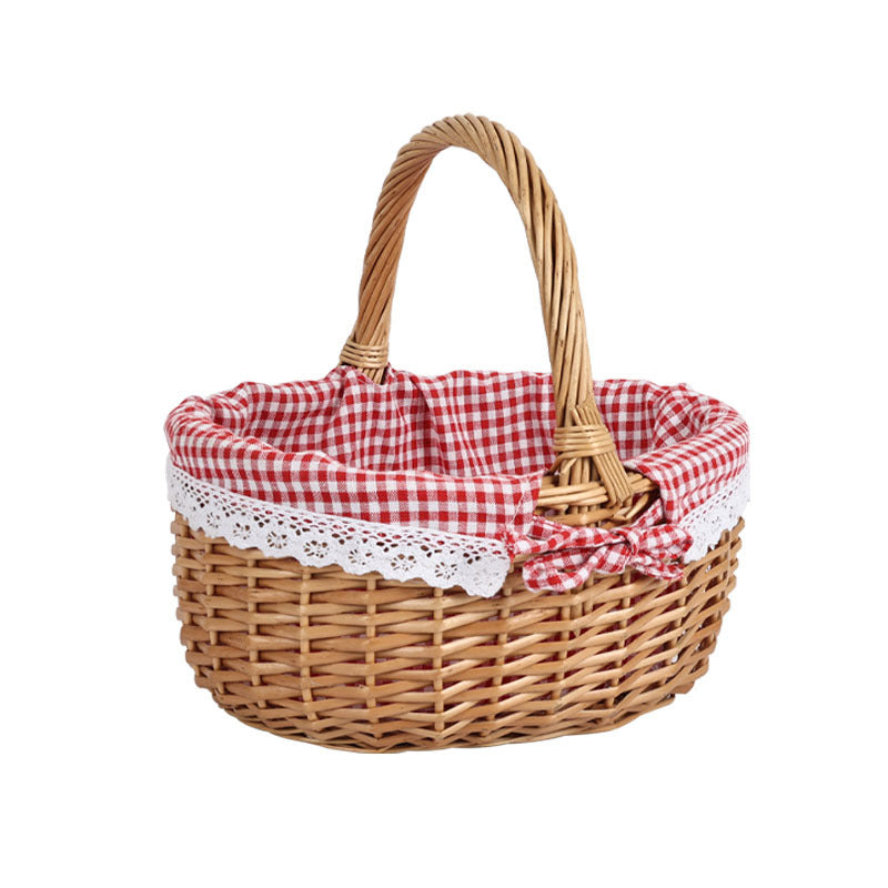 Ladies basket made of woven material with romantic inner lining Siopsrl