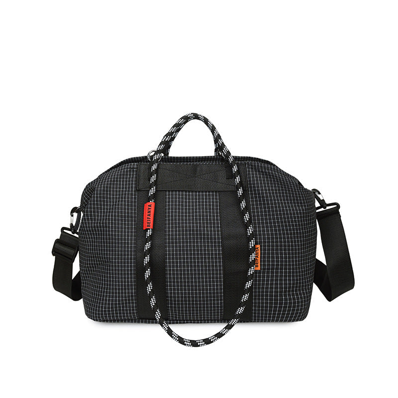 Siopsrl | Stylish sports bag with adjustable shoulder strap Siopsrl