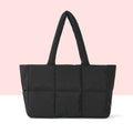 Padded carrying bag with modern quilted design Siopsrl
