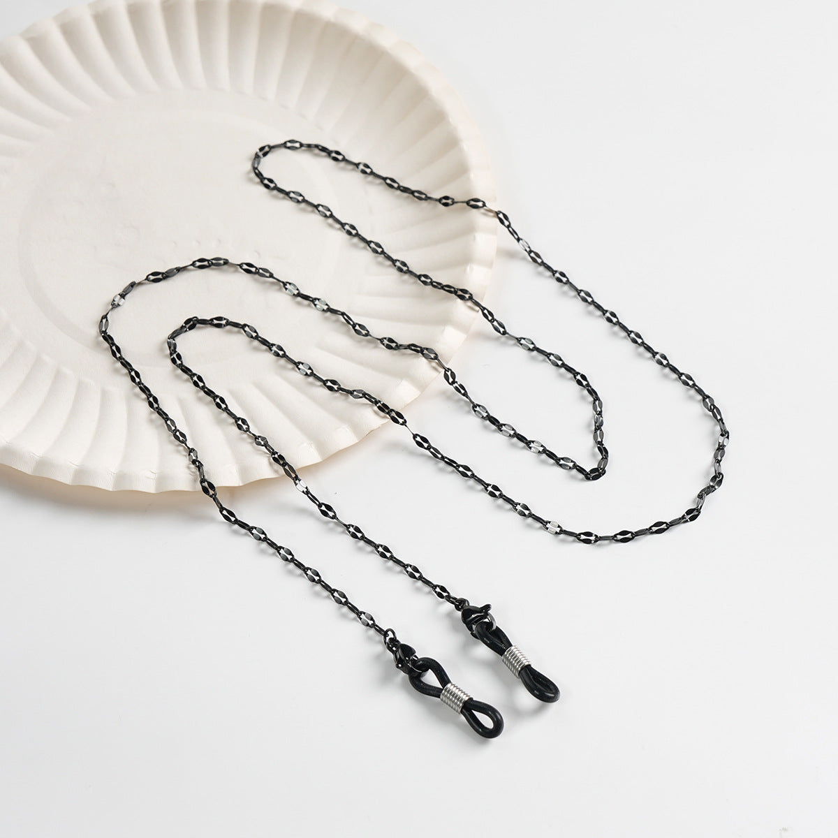 Chic Beaded Eyewear Holder Siopsrl