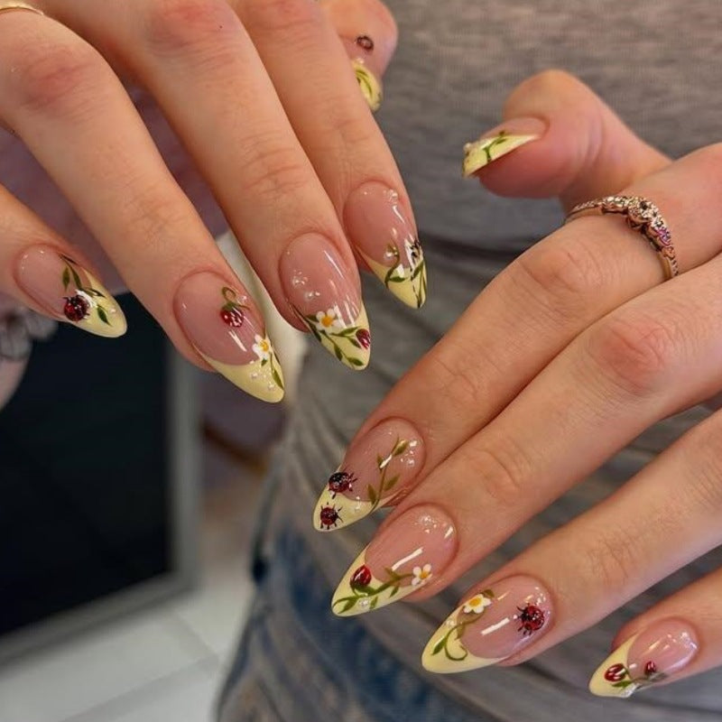 Siopsrl | Animal-Inspired Press-On Nail Art Set Siopsrl