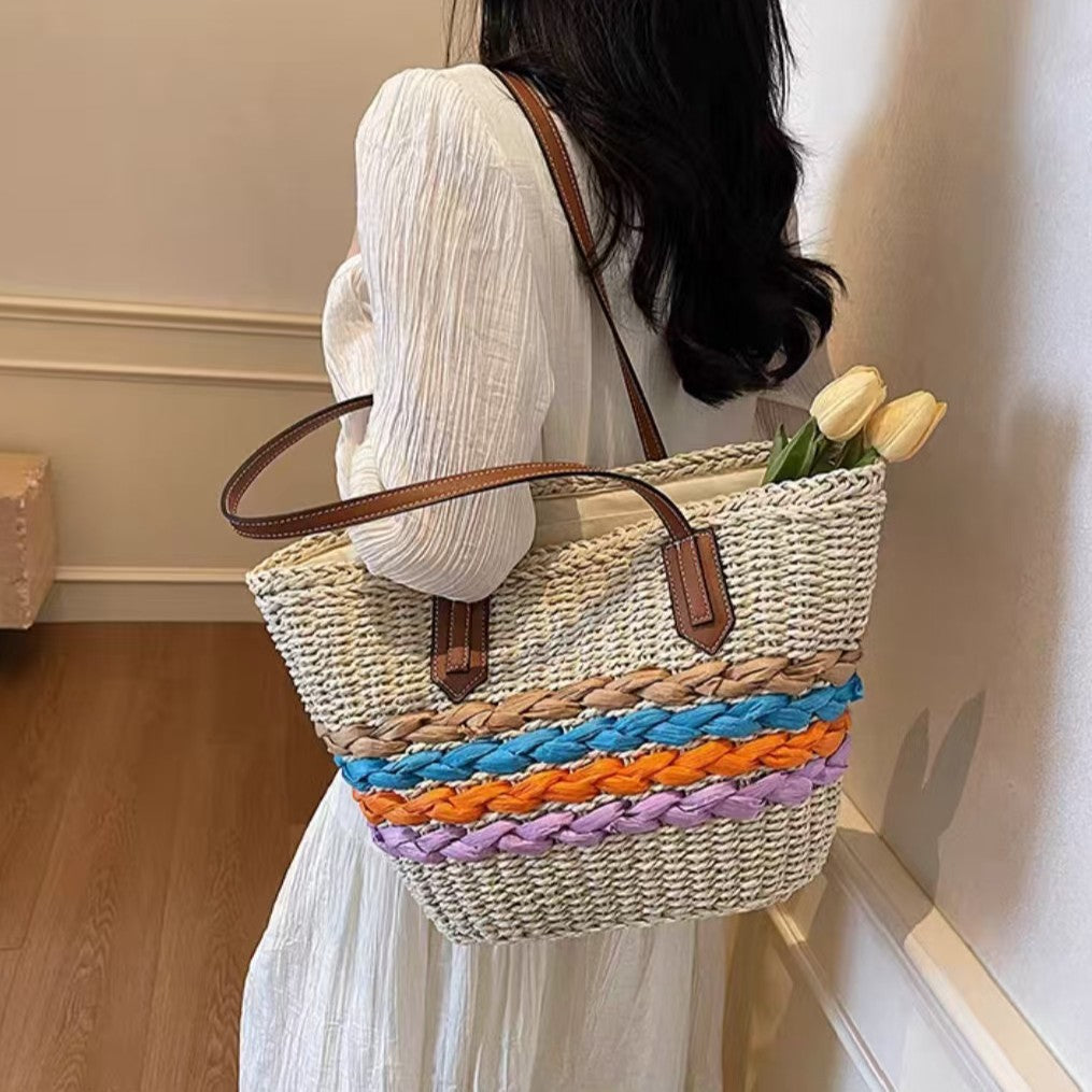 Siopsrl | Shoulder bag made of braided material with colorful detail Siopsrl