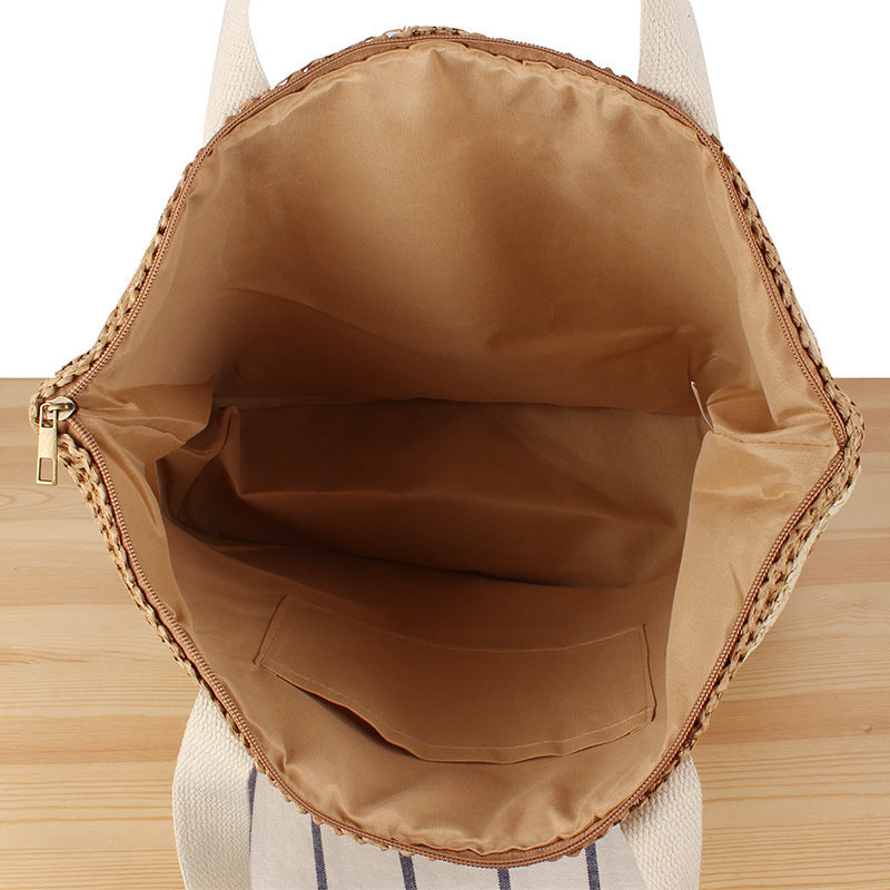 Shopping basket in modern wicker design with sturdy carrying handles Siopsrl