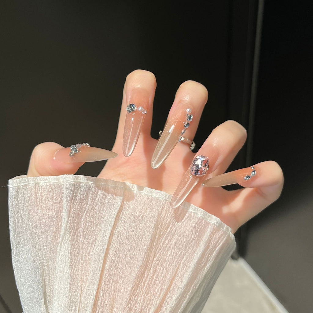 Siopsrl | Decorative Press-On Nails with Gem Accents Siopsrl
