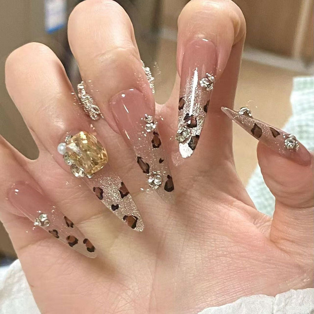 Siopsrl | Artistic Gel Press-On Nail Set Siopsrl