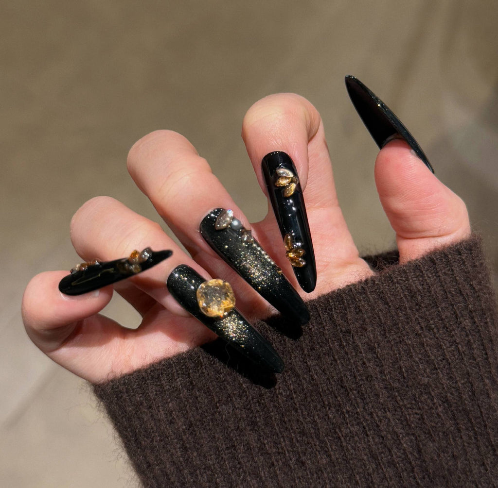 Siopsrl | Decorative Press-On Nails with Gem Accents Siopsrl