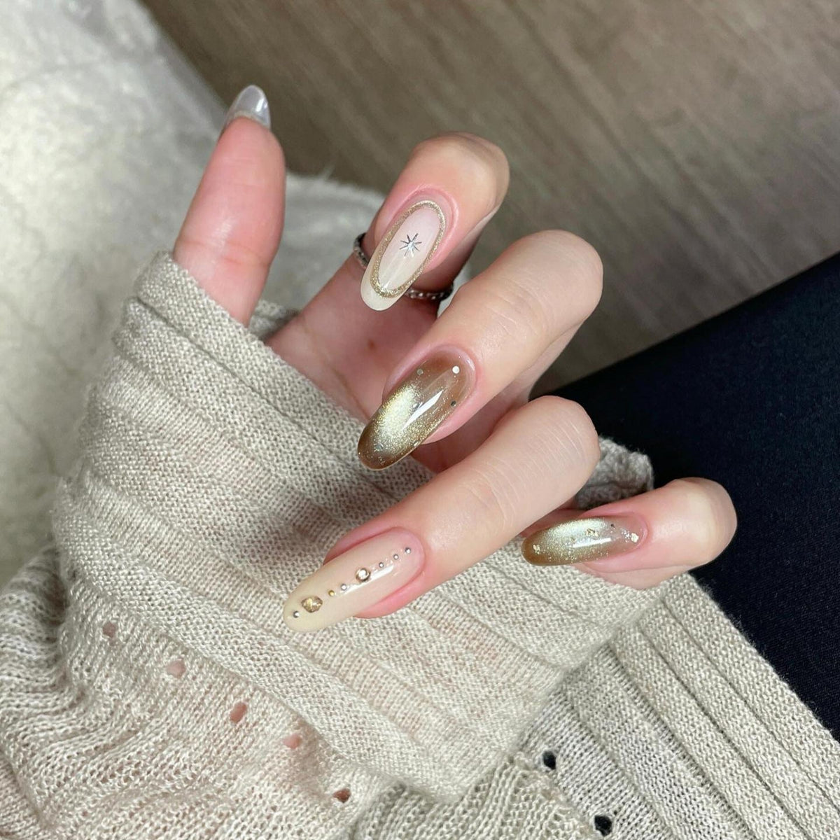 Siopsrl | Artificial nails with glitter and star design Siopsrl