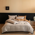 Reversible bedding set with jacquard structure and contrast piping Bowlift