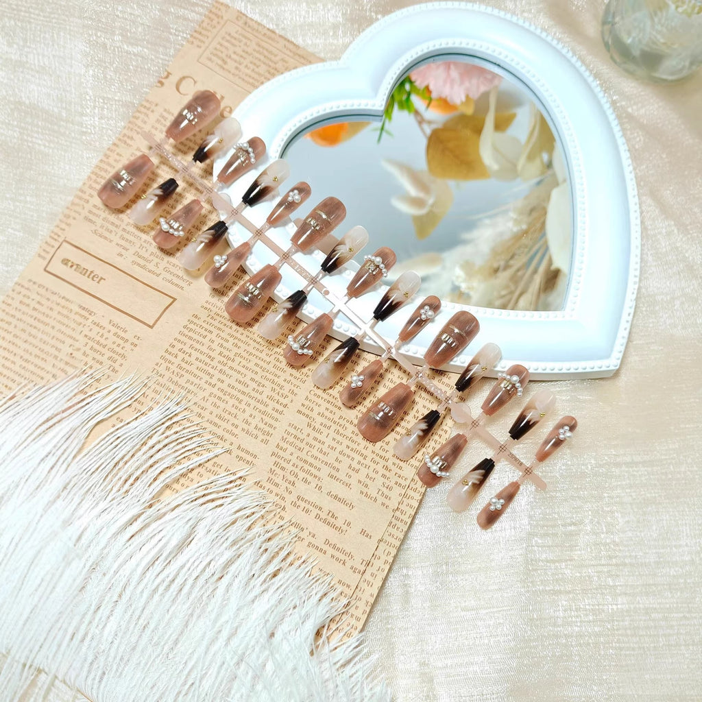 Siopsrl | Nail Art Set with Elegant Gradient and Pearled Accents Siopsrl