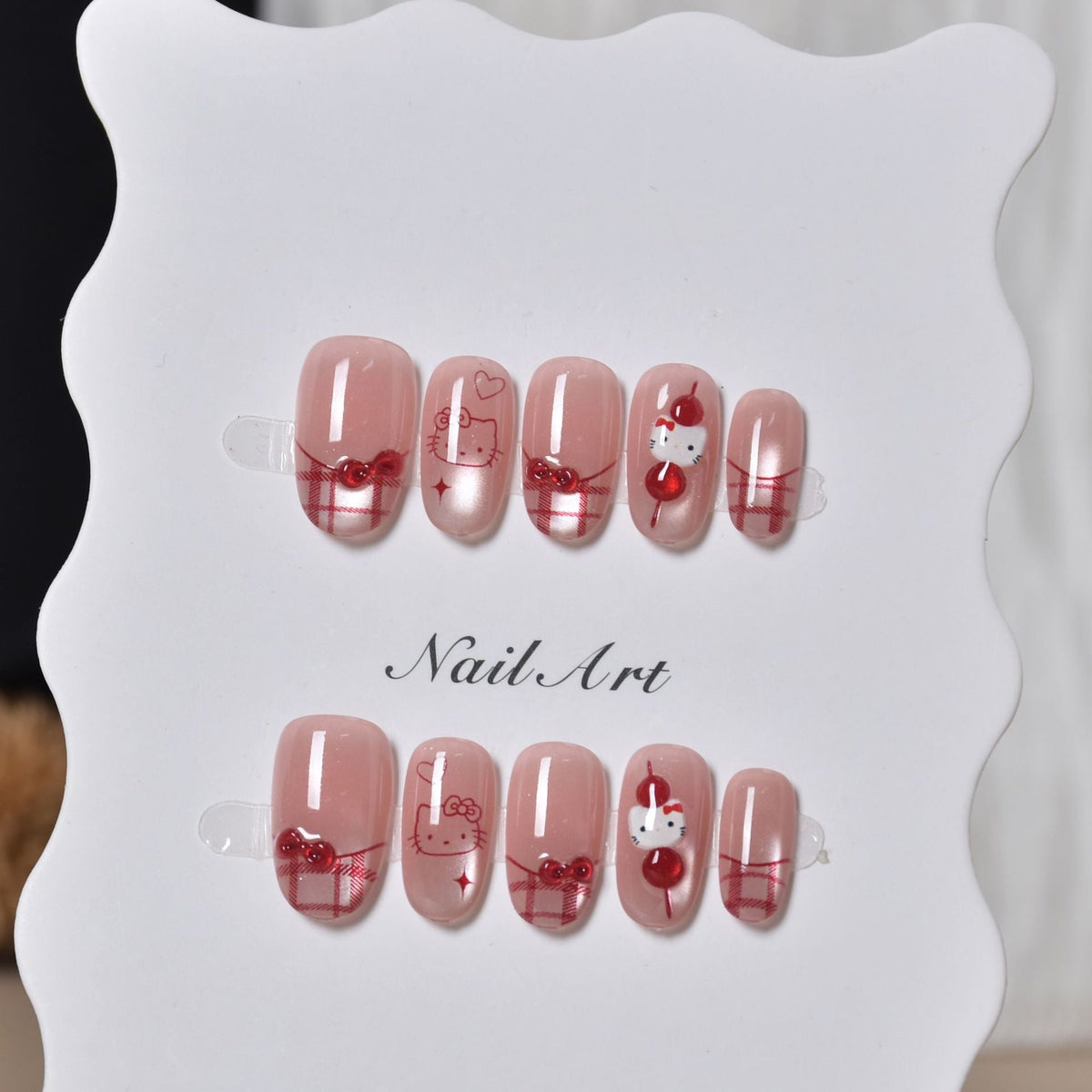 Siopsrl | Whimsical Character Press-On Nail Art Siopsrl