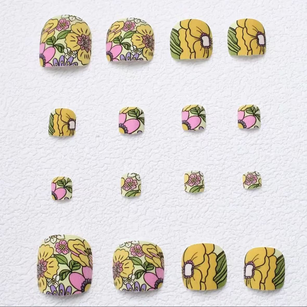 Siopsrl | Artificial Nail Set with Colorful Flower Design Siopsrl
