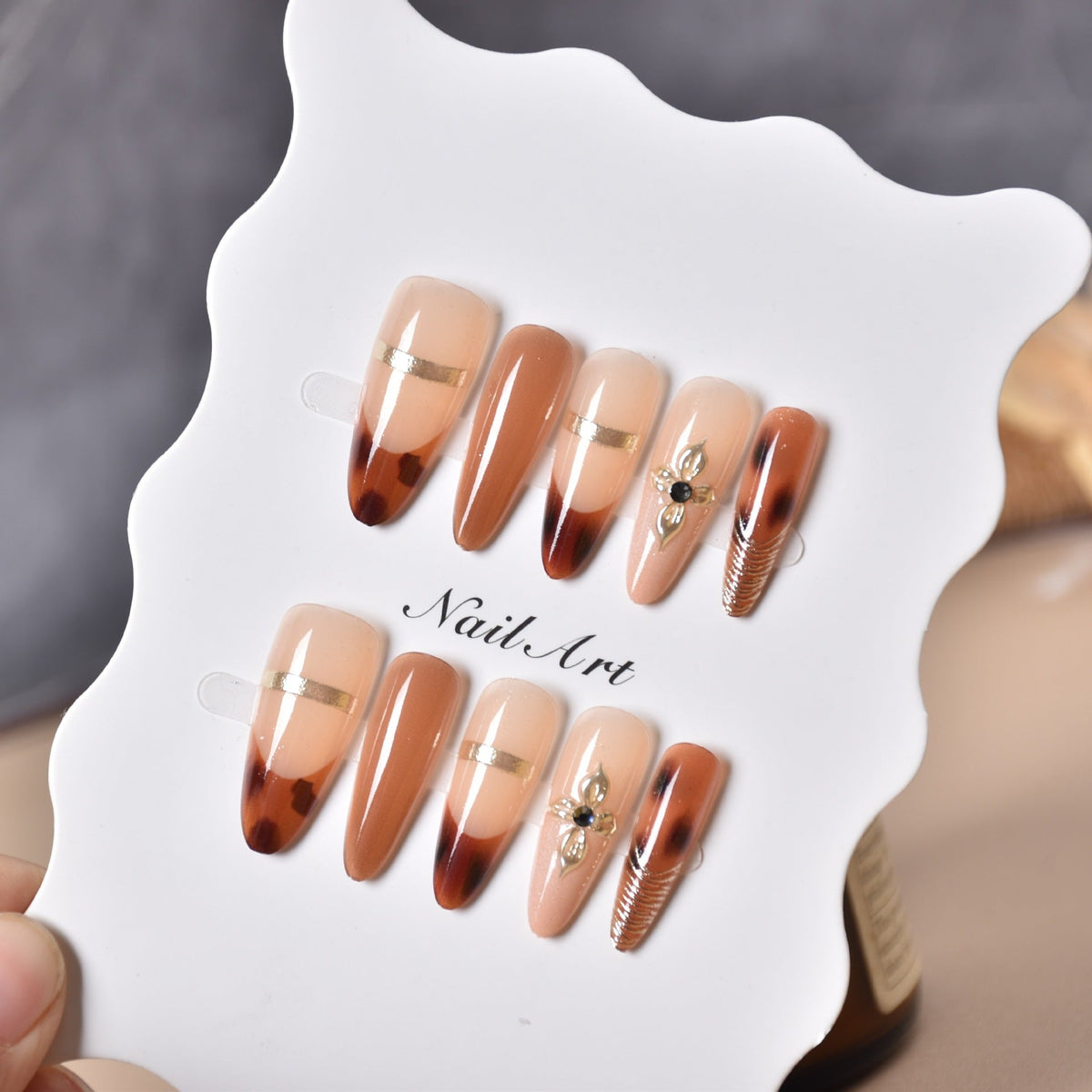 Siopsrl | Elegant Decorative Press-On Nail Set Siopsrl