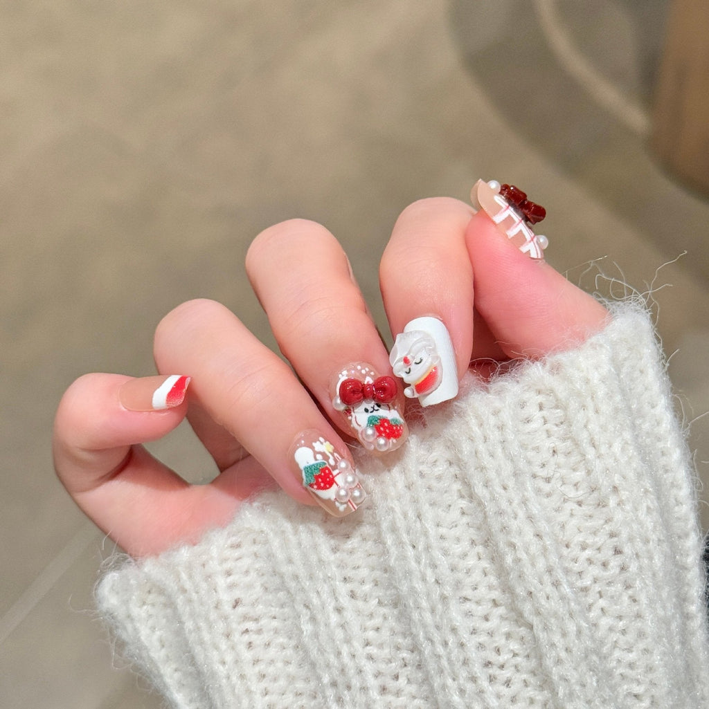 Siopsrl | Elegant Foil and Floral Press-On Nail Set Siopsrl