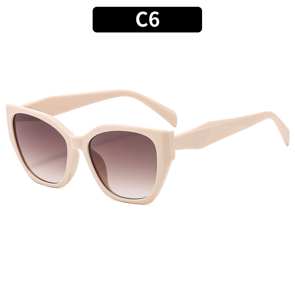 Siopsrl | Fashionable Oversized Cat-Eye Sunglasses