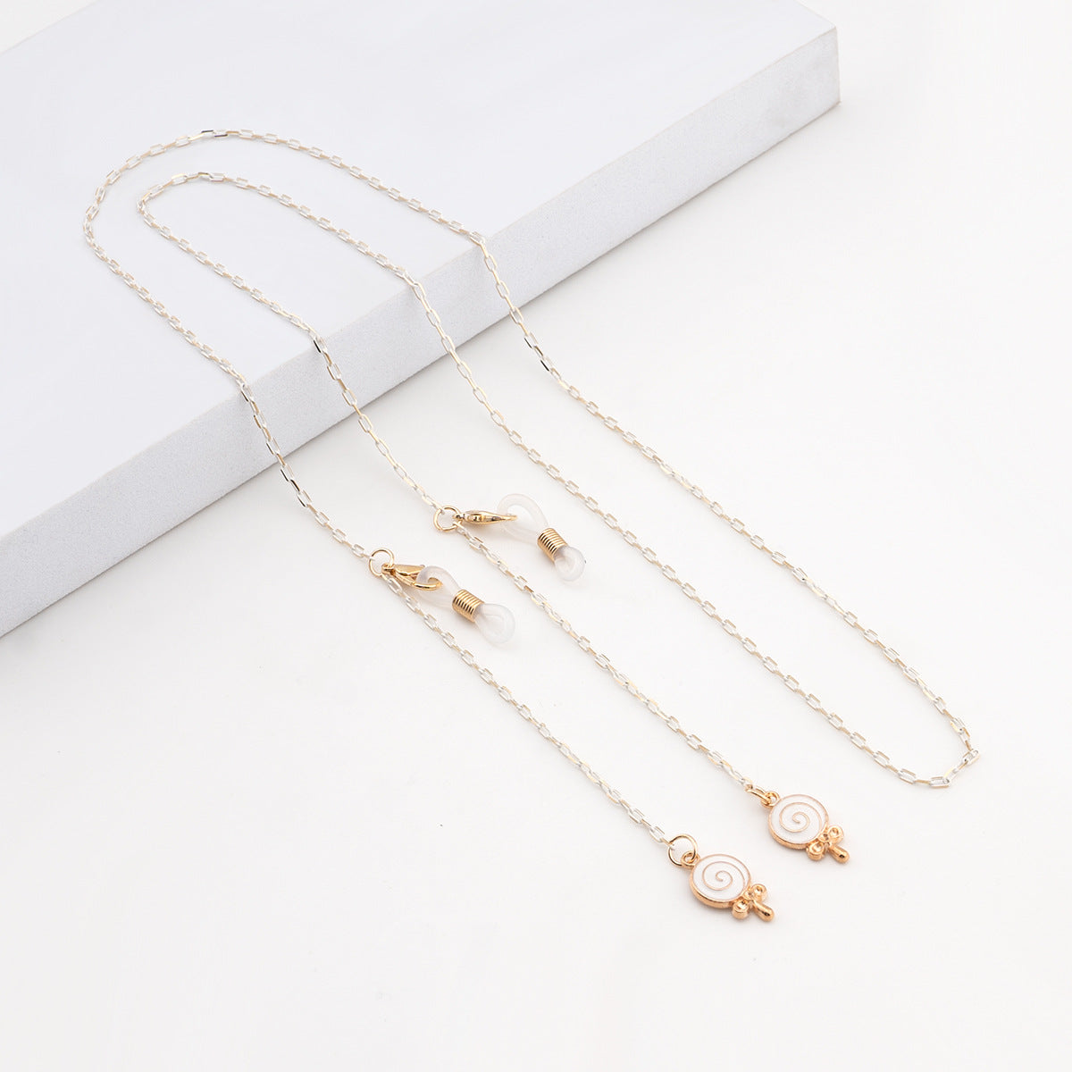 Siopsrl | Elegant Geometric Eyewear Chain Siopsrl