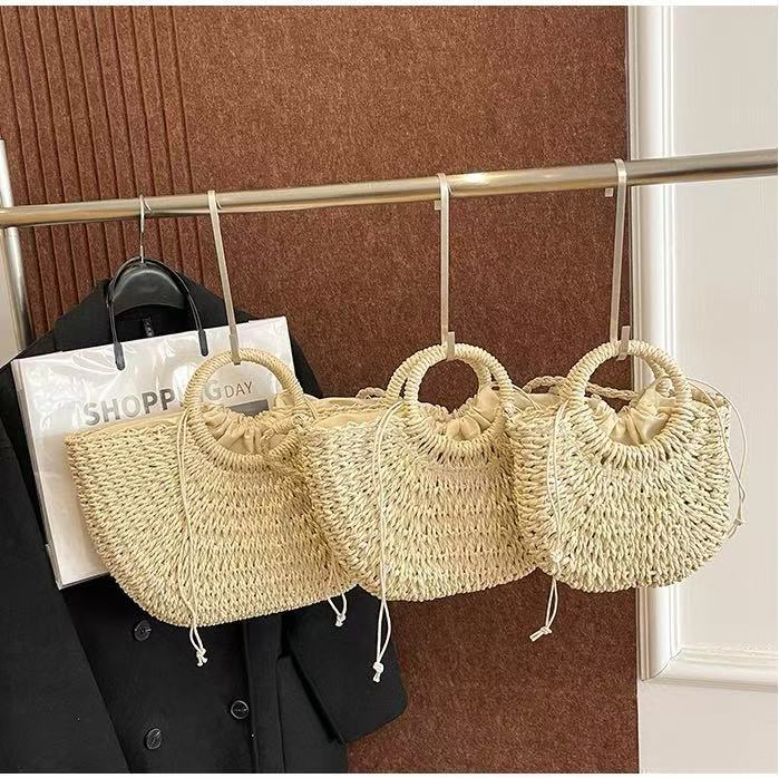 Handmade basket bag with light ruffles Siopsrl