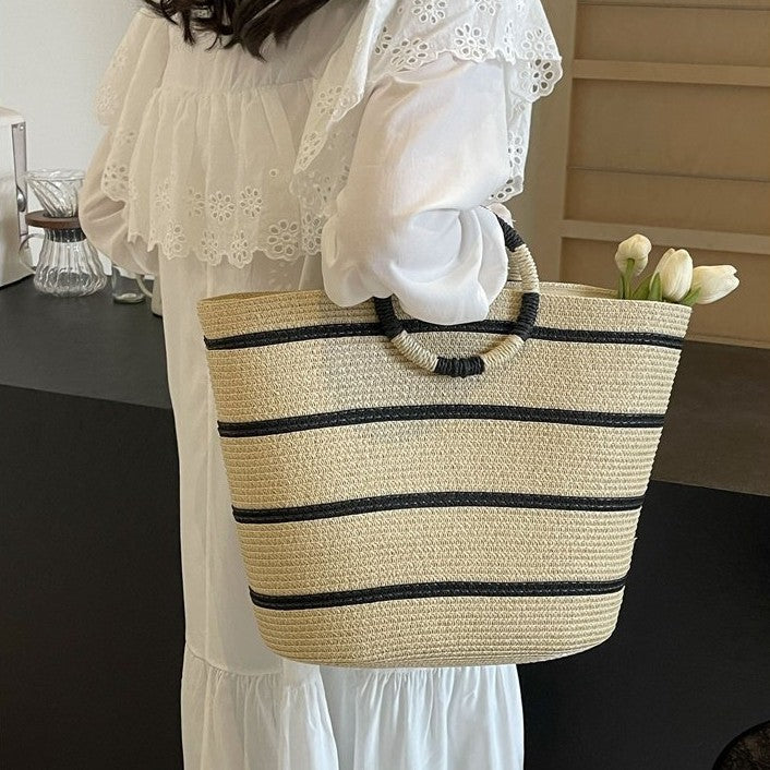 Siopsrl | Generous straw shopper with stylish ring handle Siopsrl