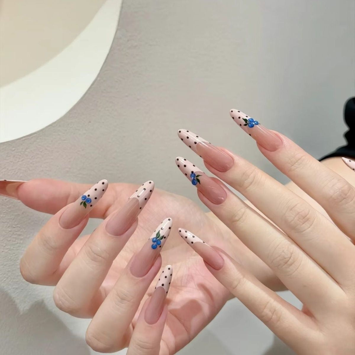 Siopsrl | Floral Designer Press-On Nail Tips Siopsrl