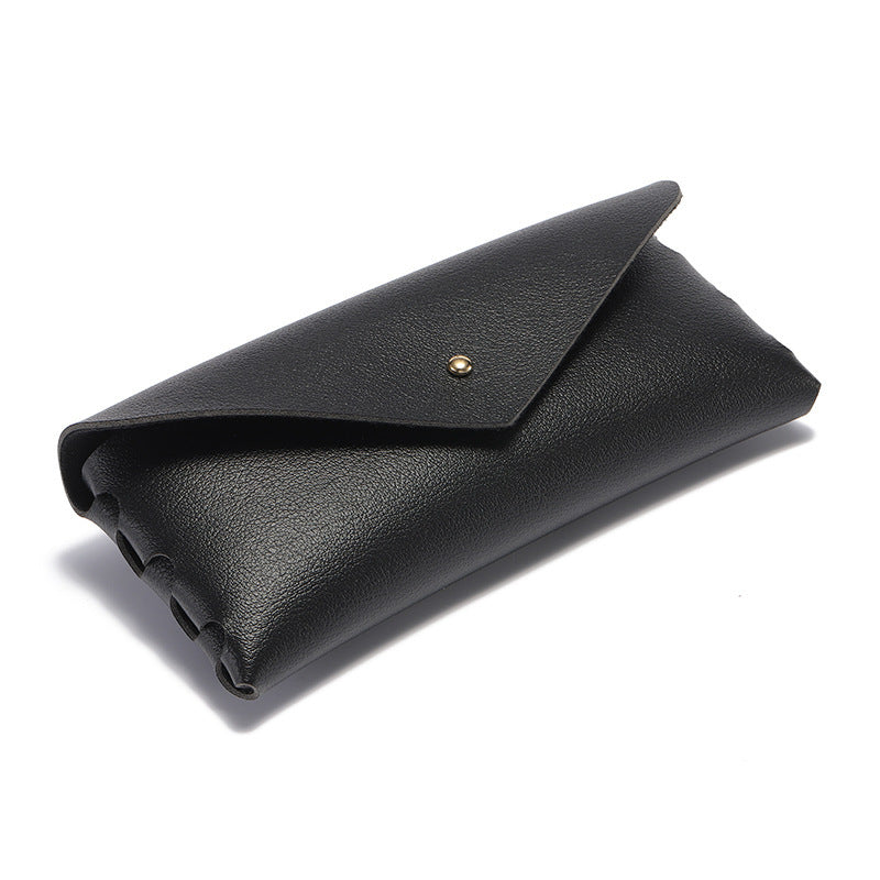 Siopsrl | Elegant Phone Case in Minimalist Leather Design Siopsrl
