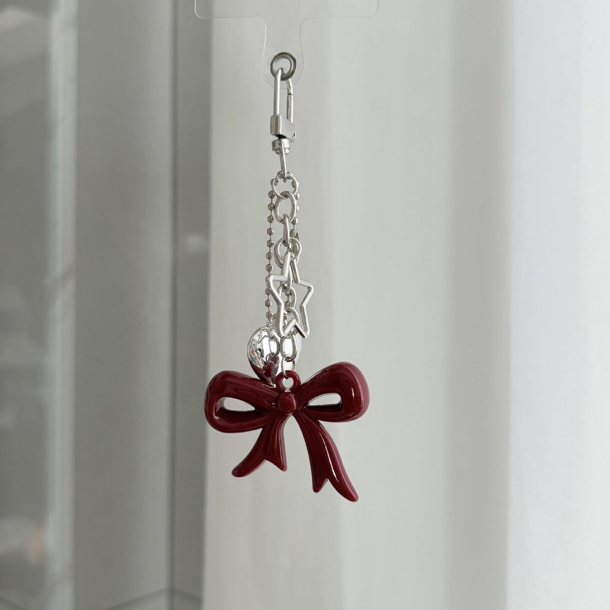 Siopsrl | Playful Bow and Star Keychain Siopsrl