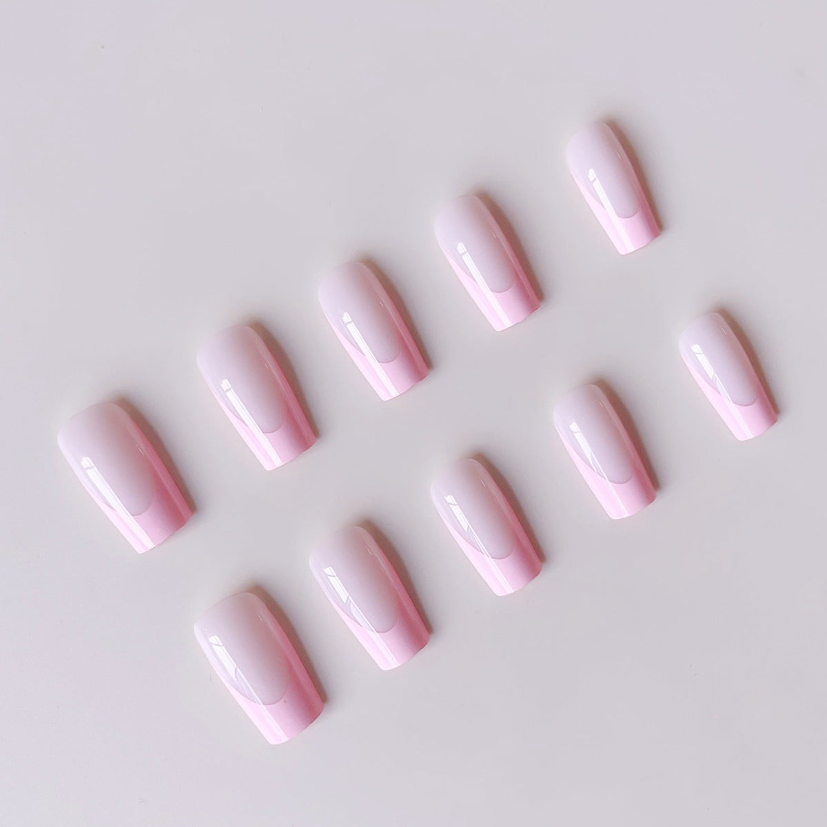 Siopsrl | Acrylic Nail Set with Elegant French Design and Gloss Finish Siopsrl