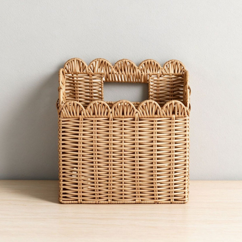 Handcrafted storage basket with curved edge Siopsrl