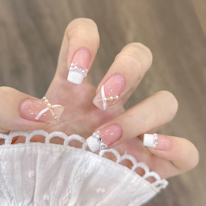 Siopsrl | Artificial nails with glamorous pearl details Siopsrl