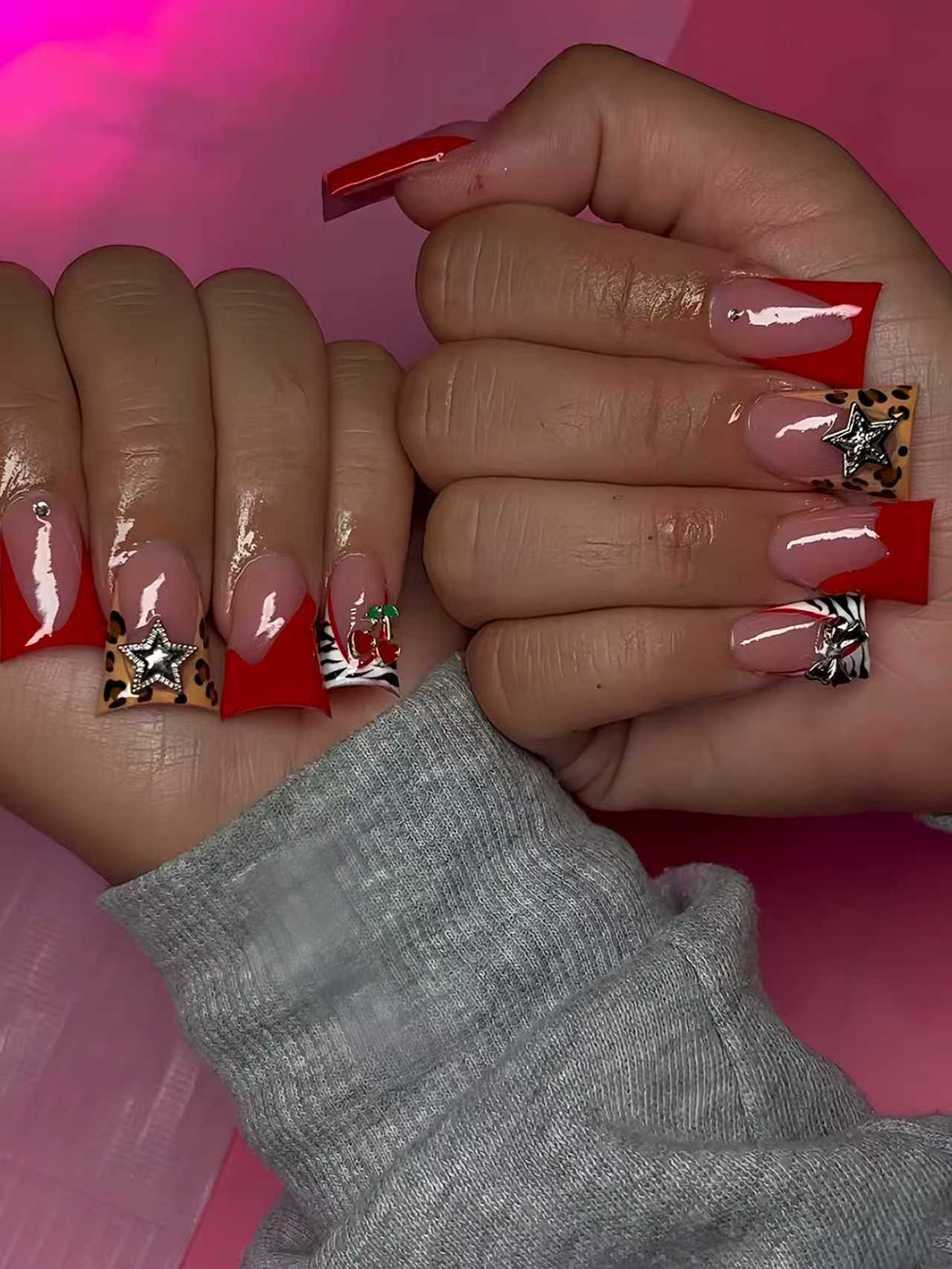 Siopsrl | Creative Themed Press-On Nail Extensions Siopsrl
