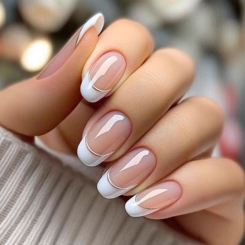 Siopsrl | Creative Nail Art with Exotic Leaf Design Siopsrl