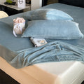 Soft microfiber fitted sheet set with velvety surface and matching pillowcases