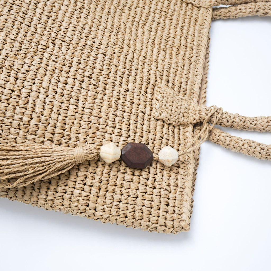 Handmade basket bag with unique fringe pendant Siopsrl