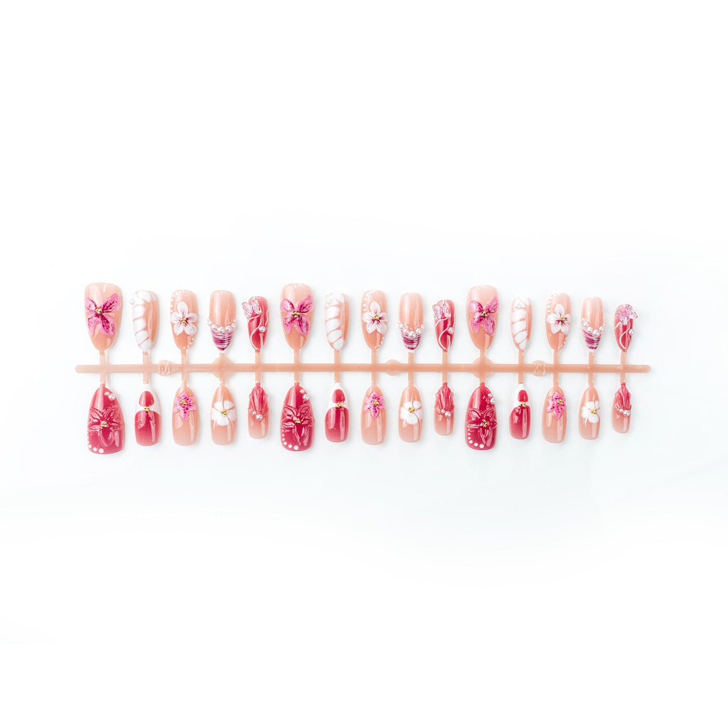 Siopsrl | Elegant artificial nails with floral designs Siopsrl