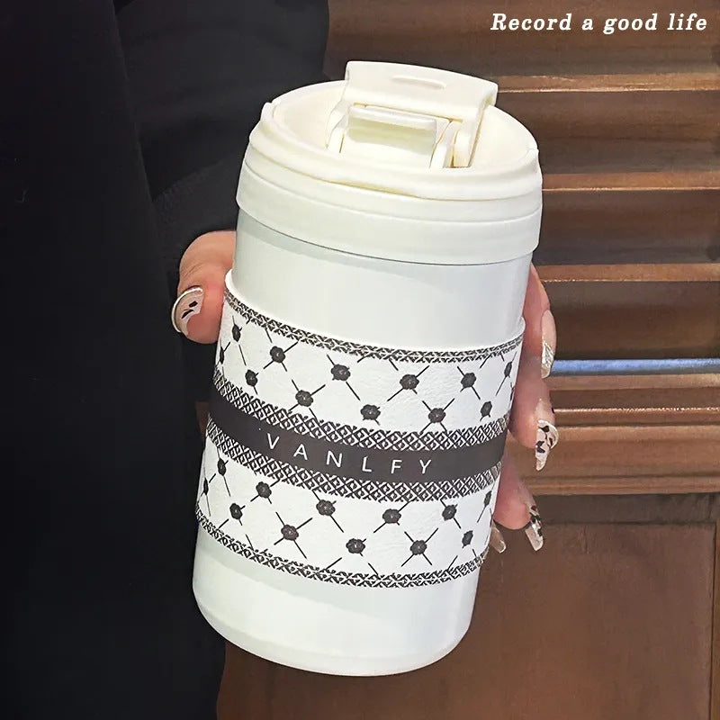 Siopsrl | Women’s Insulated Drinking Cup with Practical One-Touch Closure Mechanism Siopsrl