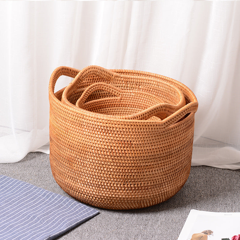 Women Elegant hand-woven basket with practical handles Siopsrl