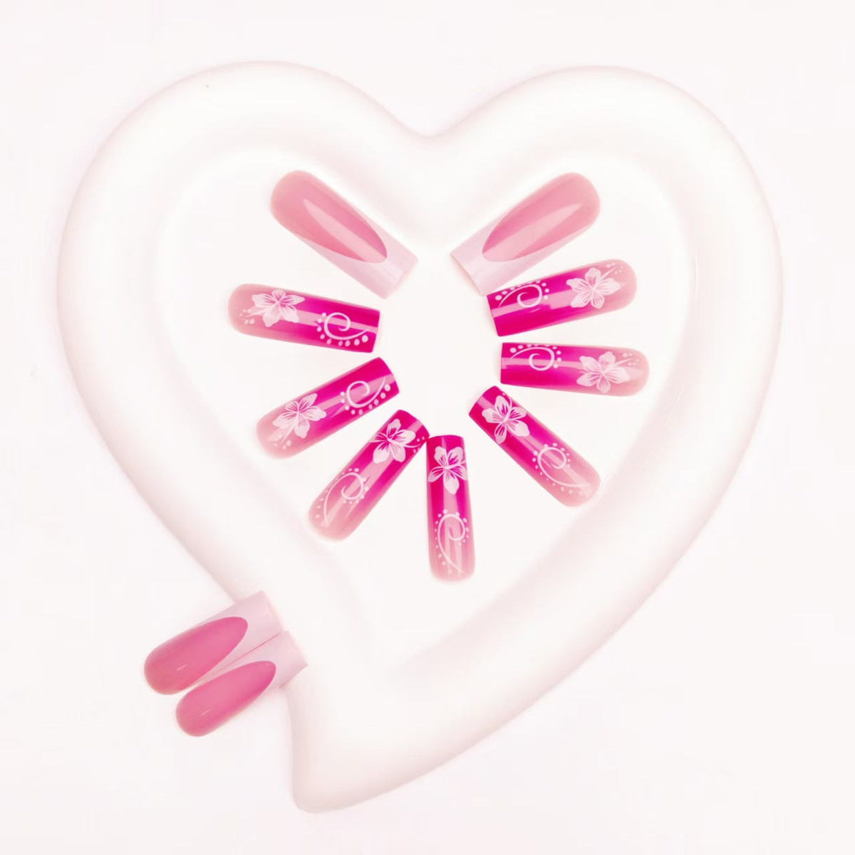 Siopsrl | Artificial nails with floral accents and shine Siopsrl