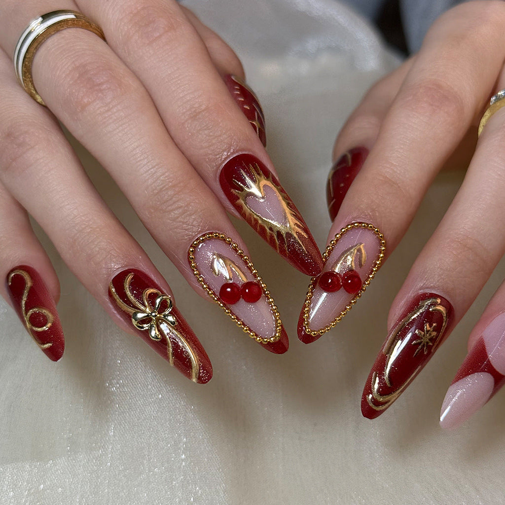 Siopsrl | Artificial nails with elegant gold design Siopsrl